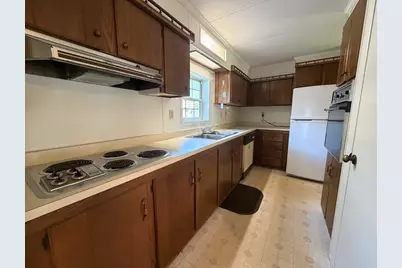 16 Tyler Street, Brookfield, MA 01506 - Photo 3