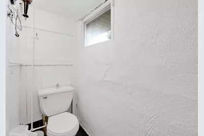 14 Herman St, Springfield, MA 01108 - Photo 35