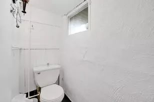 14 Herman St, Springfield, MA 01108 - Photo 35