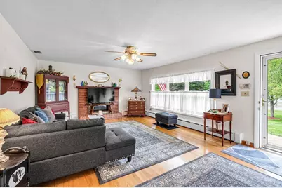 296 Pease Rd, East Longmeadow, MA 01028 - Photo 7