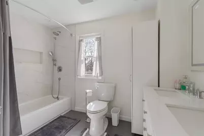 428 Boylston St #428, Brookline, MA 02445 - Photo 13