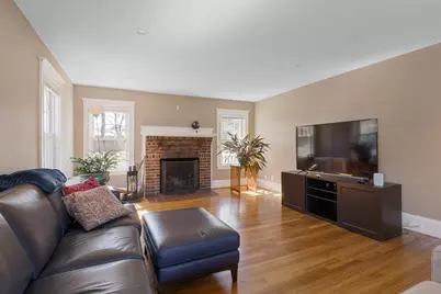 428 Boylston St #428, Brookline, MA 02445 - Photo 3