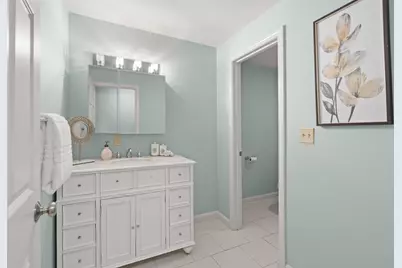 38 Dunham Rd #204, Beverly, MA 01915 - Photo 17