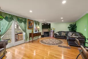 215 St Mary St, Needham, MA 02494 - Photo 3