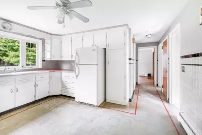 551 Fletcher St, Northbridge, MA 01588 - Photo 9
