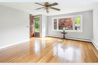 551 Fletcher St, Northbridge, MA 01588 - Photo 11