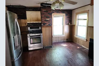 156 Grattan St, Chicopee, MA 01020 - Photo 17