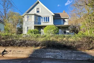 156 Grattan St, Chicopee, MA 01020 - Photo 1