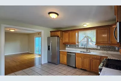 1967 Rodman St, Fall River, MA 02721 - Photo 7
