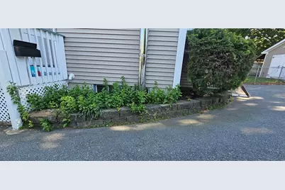 1967 Rodman St, Fall River, MA 02721 - Photo 5