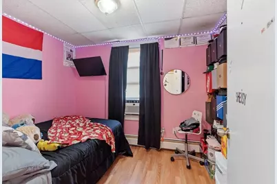10 Kempton Ct, Lawrence, MA 01841 - Photo 9