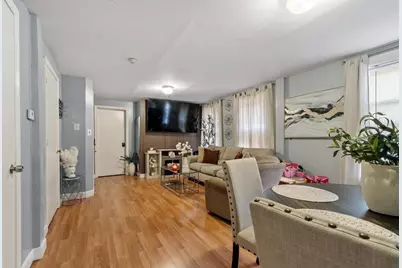 10 Kempton Ct, Lawrence, MA 01841 - Photo 3