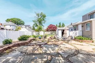 27 Sewall St, Revere, MA 02151 - Photo 19