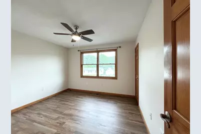 109 Vineland Ave, East Longmeadow, MA 01028 - Photo 25