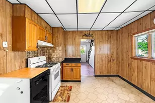 38 Adams Ave, Everett, MA 02149 - Photo 5