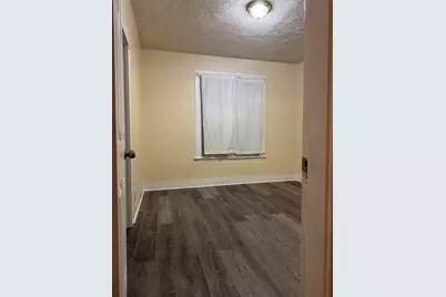 6 Piedmont St, Worcester, MA 01610 - Photo 3