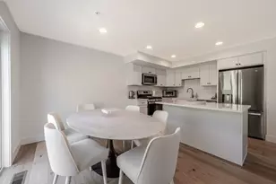 112 Genest St, Dracut, MA 01826 - Photo 5