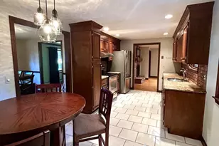 31 Muriel Ln, Milford, MA 01757 - Photo 3