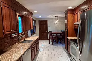 31 Muriel Ln, Milford, MA 01757 - Photo 5