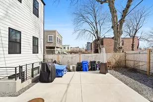 631 Saratoga St, Boston, MA 02128 - Photo 21