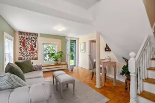 63 Winthrop Rd, Brookline, MA 02445 - Photo 15
