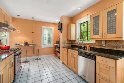 63 Winthrop Road #1, Brookline, MA 02445 - Photo 9
