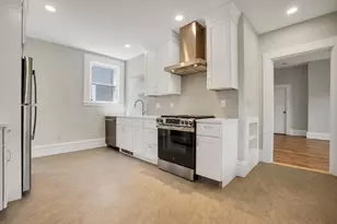 68 Adams St, Waltham, MA 02453 - Photo 9