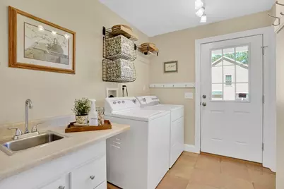16 Fernwood Drive, East Longmeadow, MA 01028 - Photo 31