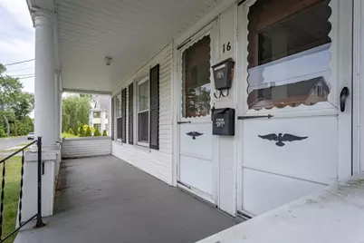 16 Miller St, Westfield, MA 01085 - Photo 5