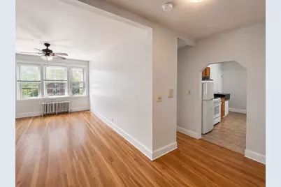 2001 Commonwealth Ave #32, Boston, MA 02135 - Photo 3