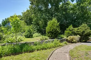 262 Clifton St, Belmont, MA 02478 - Photo 33