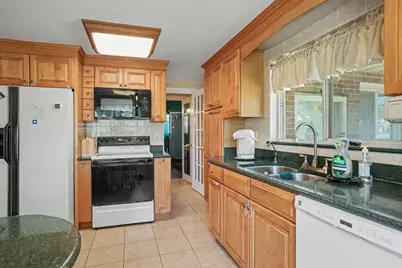 262 Clifton St, Belmont, MA 02478 - Photo 9
