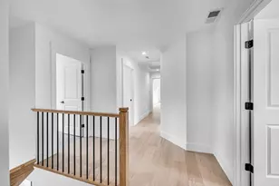 32 Balsam Hl Rd, Ludlow, MA 01056 - Photo 37