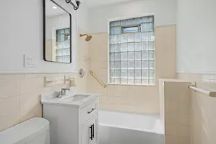 51 Park Dr, Boston, MA 02215 - Photo 5