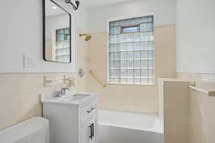 51 Park Dr, Boston, MA 02215 - Photo 5