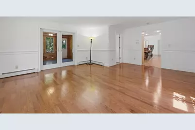 39 Beacon Street, Amesbury, MA 01913 - Photo 11