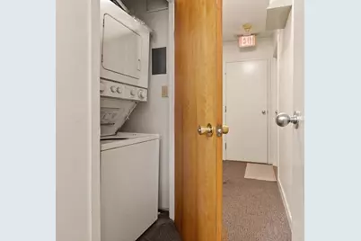 5 Grove Street #07, Boston, MA 02114 - Photo 9