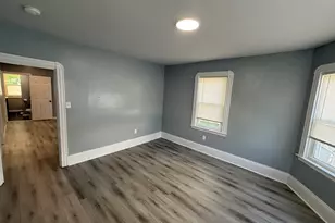 124 Potomska, New Bedford, MA 02740 - Photo 5