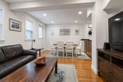 15 Garrison St #1, Boston, MA 02116 - Photo 3