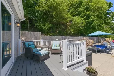 15 Hall Street, Plymouth, MA 02360 - Photo 33