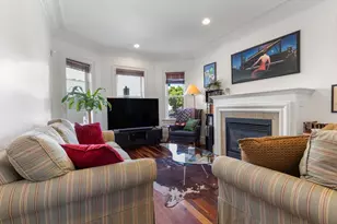 21 Cawfield St, Boston, MA 02125 - Photo 9