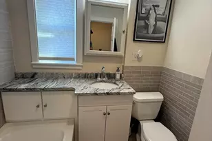246 N Central Ave, Quincy, MA 02170 - Photo 19
