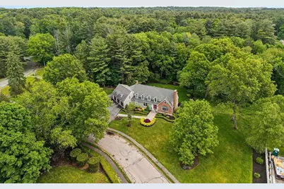 3 Russell Rd, Lynnfield, MA 01940 - Photo 3