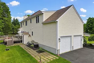 10 Amanda St, Middleborough, MA 02346 - Photo 5