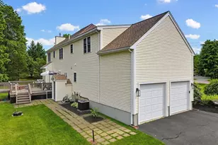 10 Amanda St, Middleborough, MA 02346 - Photo 5