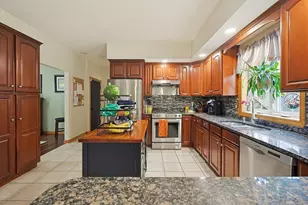 10 Amanda St, Middleborough, MA 02346 - Photo 19