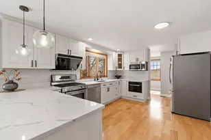 933 Liberty Square Rd, Boxborough, MA 01719 - Photo 15