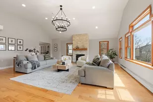 933 Liberty Square Rd, Boxborough, MA 01719 - Photo 5