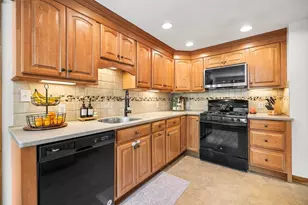 85 Malley Ave, Avon, MA 02322 - Photo 7