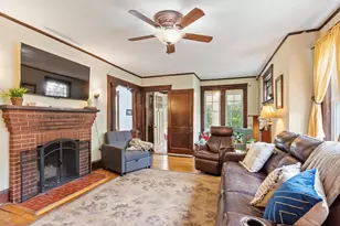 11 Wakefield St, Worcester, MA 01605 - Photo 11